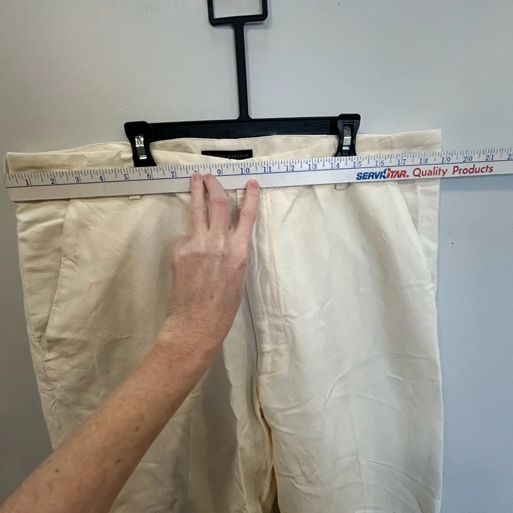 Banana Republic Men's Off-White Chinos